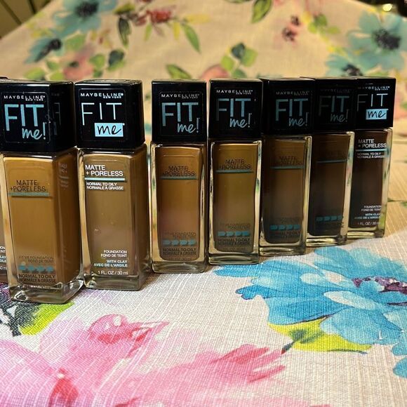 Lot of 2 370 Deep Bronze Maybelline Fit Me Matte Foundation - Picture 4 of 6
